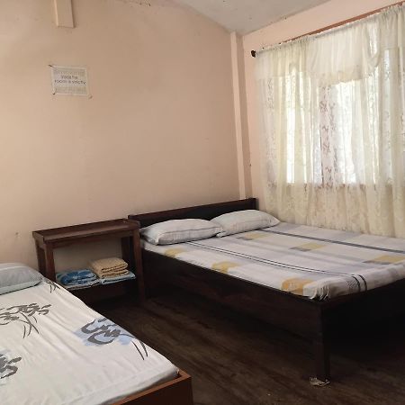 Tay Lelong'S Pension House ไตไต ภายนอก รูปภาพ
