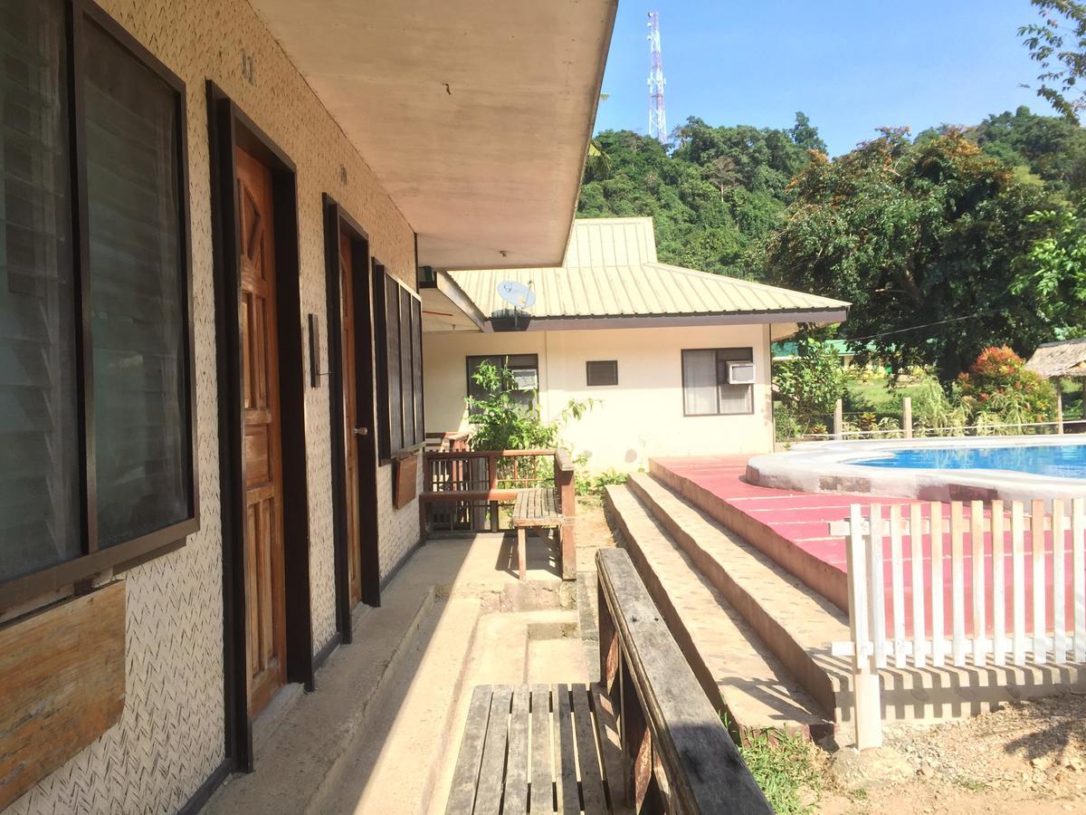 Tay Lelong'S Pension House ไตไต ภายนอก รูปภาพ
