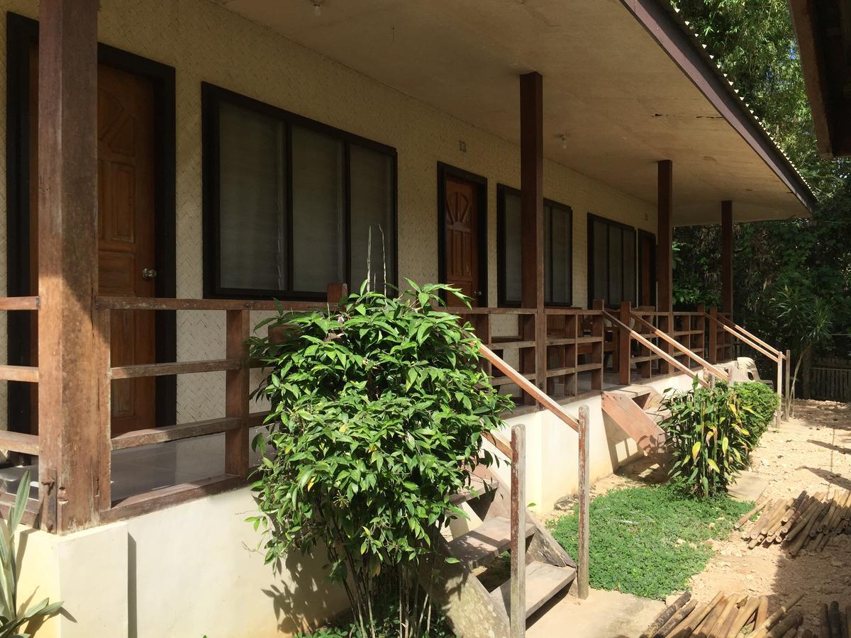 Tay Lelong'S Pension House ไตไต ภายนอก รูปภาพ